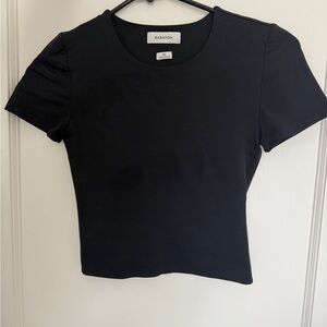 Aritzia Babaton Black Short Sleeve Crop Top
